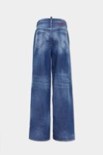 Summer Lovers Medium Wash Traveller Jean